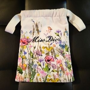Dior gift bag